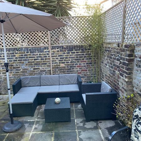 Cosy 2 Bedroom House -2023, 2024 &2025 Award Winner! Ramsgate Esterno foto