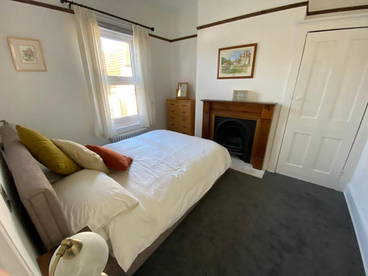 Cosy 2 Bedroom House -2023, 2024 &2025 Award Winner! Ramsgate Esterno foto